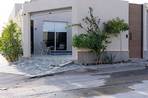 Portal Chalets With Private Pool - Narjs