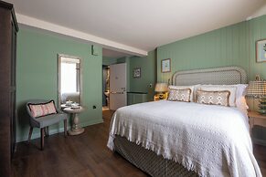 George and Dragon - A Heartwood Inn