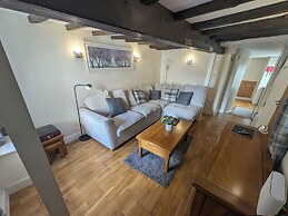 Hocking Cottage