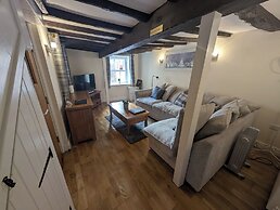 Hocking Cottage