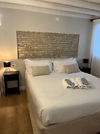 Canal Vena Suite House