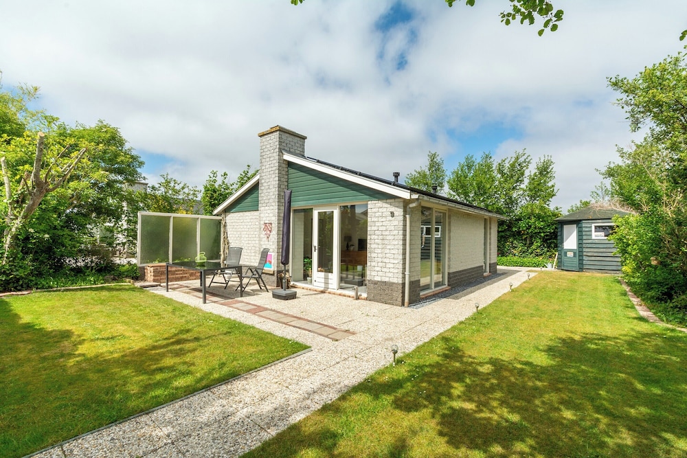 Holiday Home Near Petten Beach With Pool