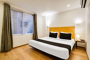 Super Townhouse Oak Indiranagar