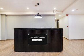 Super Townhouse Oak Indiranagar