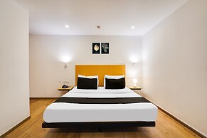 Super Townhouse Oak Indiranagar