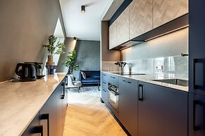 Family Apartment w/ Bunk Beds