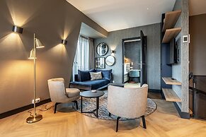 Family Apartment w/ Bunk Beds