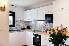 Apartment in Saint-tropez With Beach Access