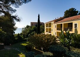 Apartment in Saint-tropez With Beach Access