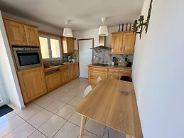 House in Ploudalmezeau With Beach Access
