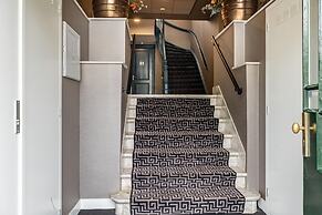 Cozy and Budget-friendly Studio Apartment