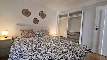 Castle Fado River Alfama Flat