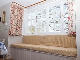 Holm Oak Lodge
