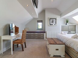 New Elms Farmhouse
