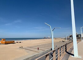 View Escape, Scheveningen