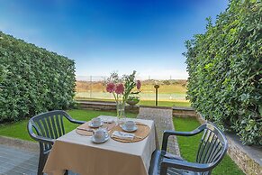 Apartment in Roma by Marco Simone Golf