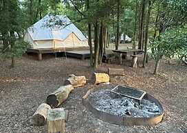 REFUGIO Natural Glamping
