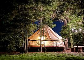 REFUGIO Natural Glamping