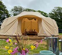 Beautiful Bell Tent Stay