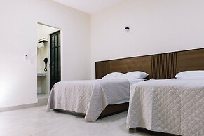 DEL RIO HOTEL