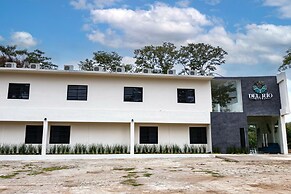 DEL RIO HOTEL