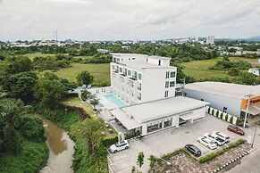 Parima Hotel