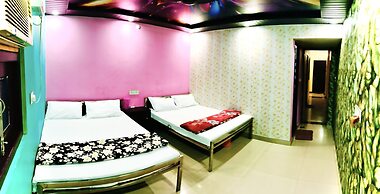 Hotel In Kashi
