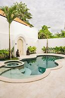 Tropical 2BR Private Villa, 6min Pererenan Beach