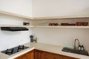 Tropical 2BR Private Villa, 6min Pererenan Beach