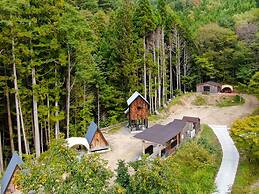 Polepole Village