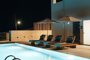 Georgia Villa - With Private Heated Pool