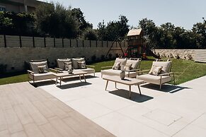 Georgia Villa - With Private Heated Pool