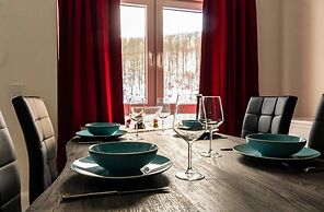 Lakefront Family Retreat