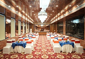 Foxoso Fiori Hotel