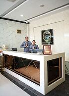 Foxoso Fiori Hotel