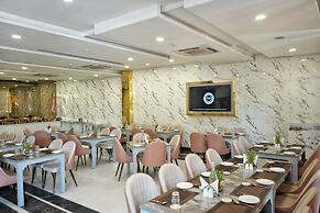 Foxoso Fiori Hotel