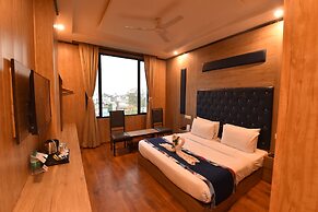 Foxoso Fiori Hotel