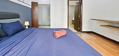 Regalia Residence The Sky Pool Suite
