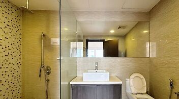 Regalia Residence The Sky Pool Suite