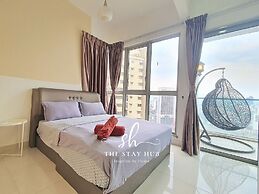 Regalia Residence The Sky Pool Suite
