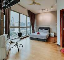 Regalia Residence The Sky Pool Suite