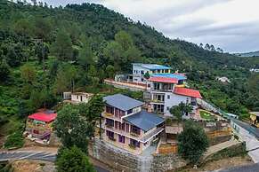 Adrushya Estate Luxury Suites Mukteshwar
