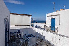 Naoussa Breeze Residence