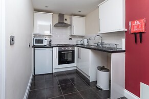 2 Bedroom Luxury Apartment