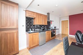 2 Bedroom Luxury Apartment