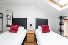 2 Bedroom Luxury Apartment