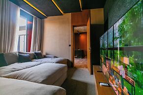 Portal Chalets With Private Pool-Al Arid