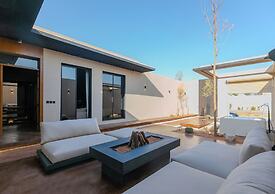 Portal Chalets With Private Pool-Al Arid