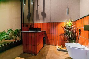 Portal Chalets With Private Pool-Al Arid