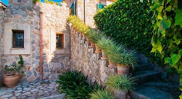 Beautiful Holiday Home in Valldemossa